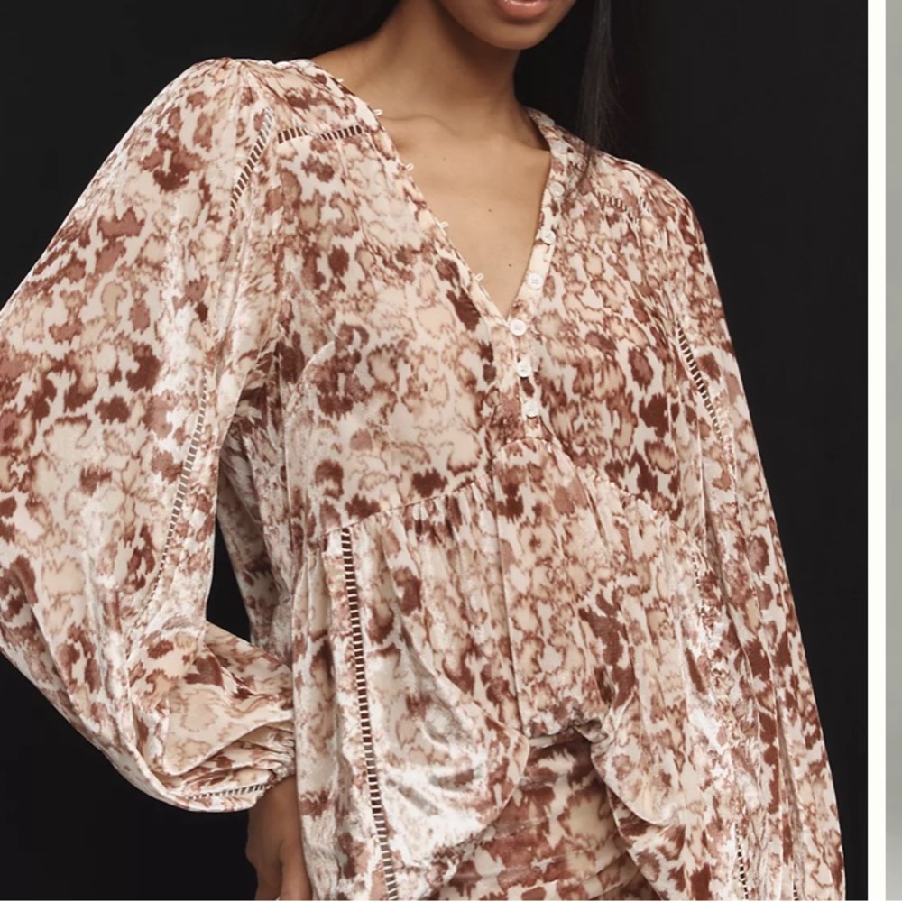 By Anthropologie Long-Sleeve Velvet Tunic Top - Picture 1 of 5